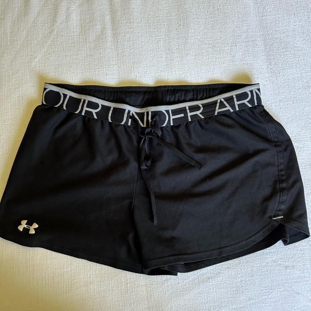 Under Armour Black Athletic Shorts Lightweight Performance